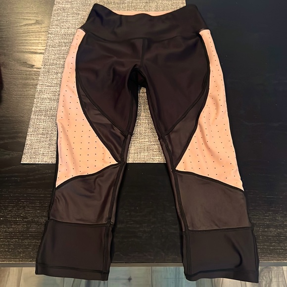 Lightly used athletic female pants - Picture 1 of 2